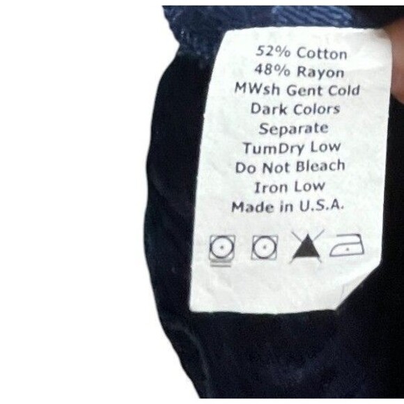 CMC Top Women's Size Large Blue Floral Cotton Blend Button Up - Picture 5 of 5